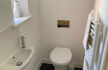 Abbotsleigh Rest - close to Glastonbury Abbey - Photo 16