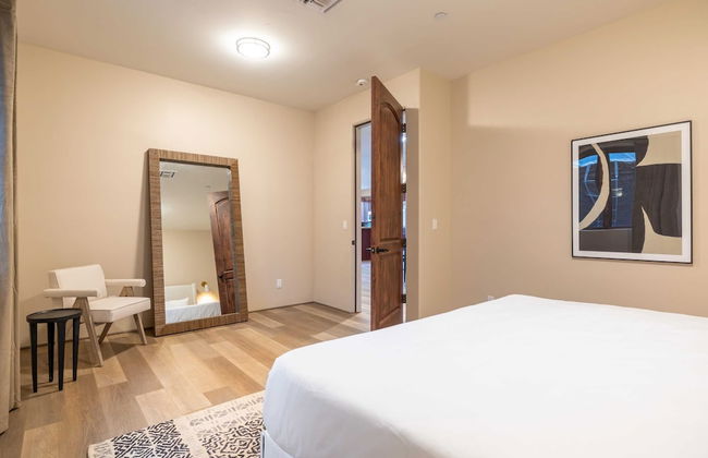 Pyramid by Avantstay Luxe Sedona Mansion w/ Views, 7mins to Downtown - Photo 32