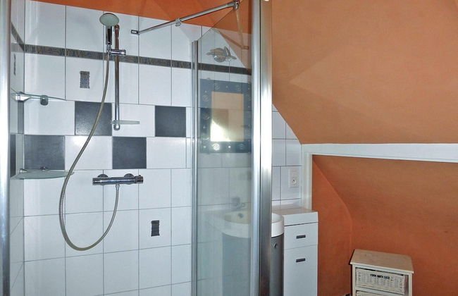 Holiday Home by Brehat Island & Sea Views - Photo 13