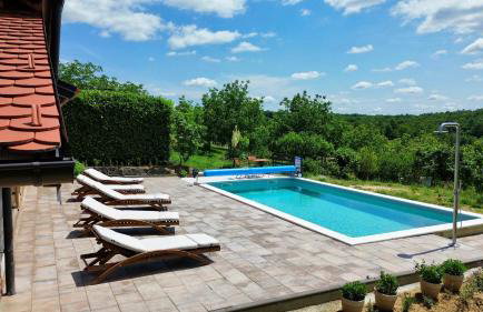 Silver Juglans Holiday Home - Photo 5