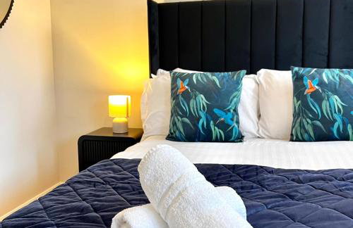 City Centre House - Pet Friendly - Free Parking - 2 Bedroom - Large Garden - Foto 7