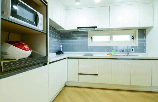 JnB Family Hotel - Photo 42