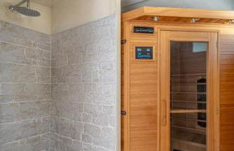 Villa San Lorenzo - Hilltop Villa With Private Pool, Jacuzzi & AirCO - Photo 45