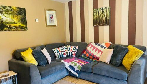 Huntingdon walk to town centre, cosy, Free parking - Foto 5