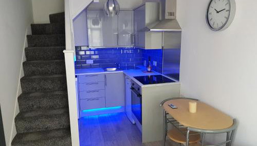 Webb place 2 bedroom apartment ! - Foto 4