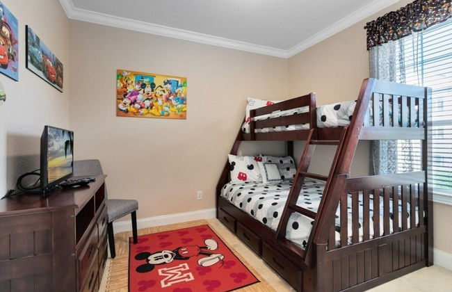 Spacious 3 Bed, 2 Bath Condo In Gated Community 3 Bedroom Condo by RedAwning - Foto 6