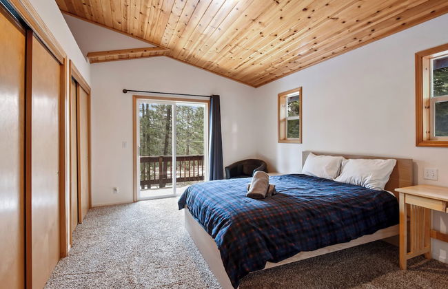 Truckee Pines Retreat Game Room & Forest Views - Foto 3