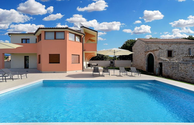 House 1958 - Photo 35