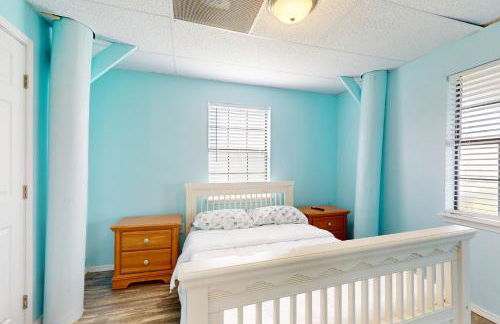 Bay Views and Beach Access Ingleside Getaway - Foto 10