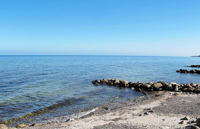 6 Person Holiday Home in Stroby - Foto 15