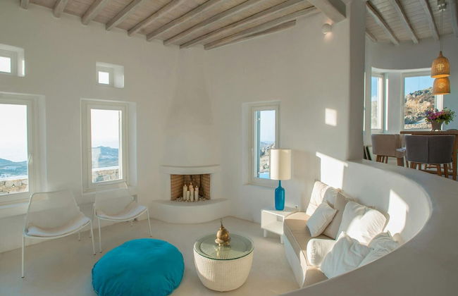 Elegant Villa With View - Foto 14