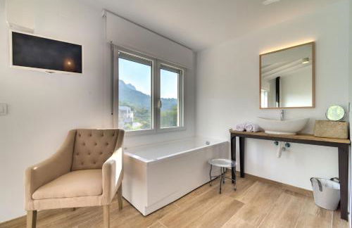 El Secret de la Forada Adult Only - Foto 11