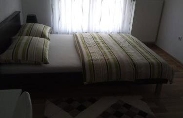 Apartman Karmen Gospić - Photo 17