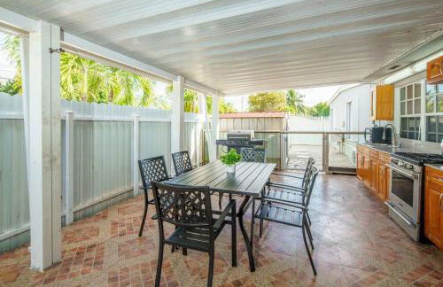 Beautiful 7-Bedroom Villa with Pool - Foto 7