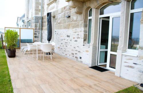 Azea, les pieds dans l'eau - Foto 1