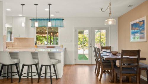 Bay Park Garden Paradise - central Location, AC, Washer Dryer & Private yard! - Foto 3