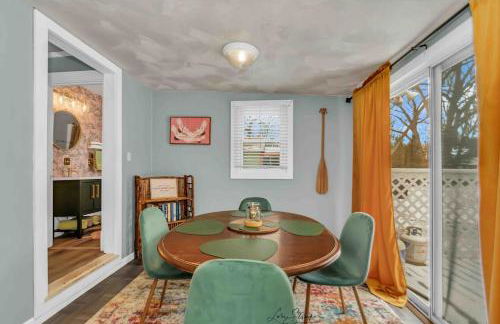 Beachglass Cottage - Family Friendly Kids and Pets - Photo 20