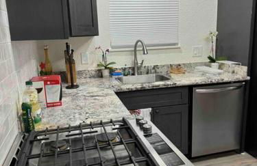 Bumblebee House - Foto 16