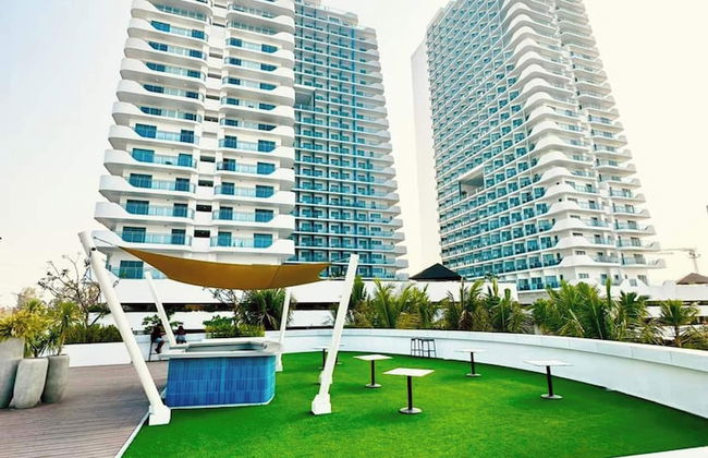 Ethan's Crib at Azure North - Foto 26