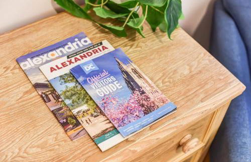 HEART of OLD TOWN Historic 2 BR Walk to KING ST - Foto 29