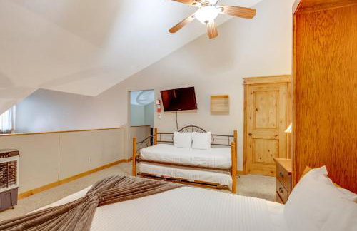 The Inn at Silver Creek Resort Retreat with Balcony! - Foto 21