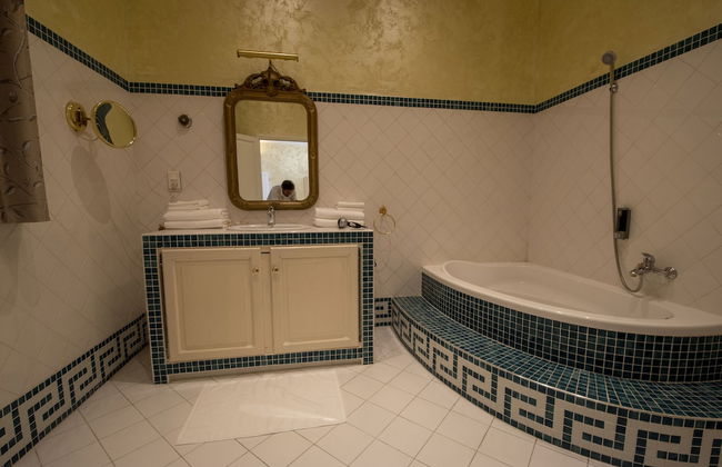 A L'OMBRE DU PALAIS - Photo 64