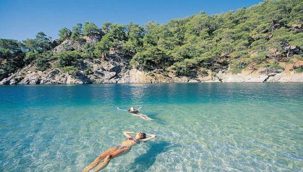 Vous vous baignerez dans le golfe de Gokova