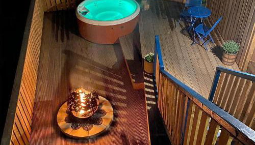 Beautiful dog friendly lodge with hot tub - Foto 2