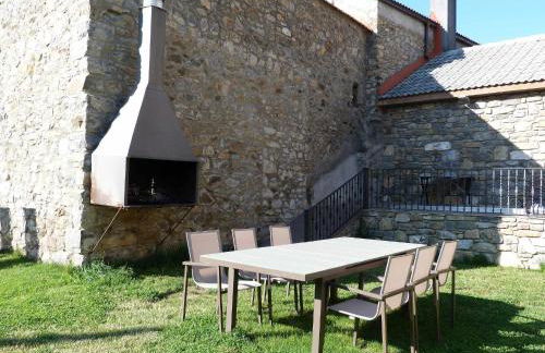 Apartamentos Puerta de Ordesa - Photo 9