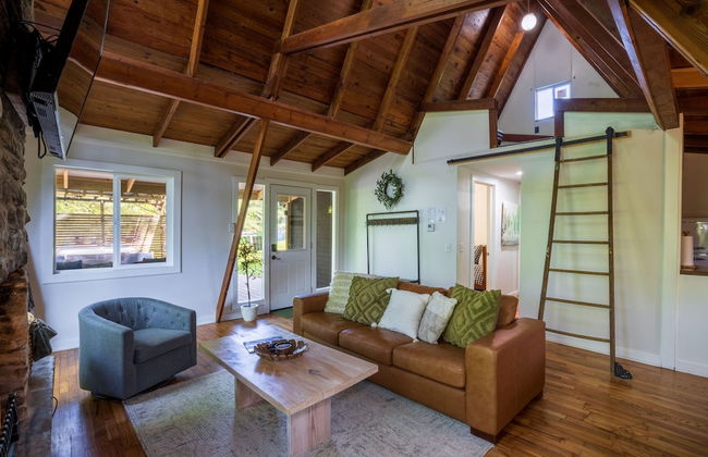 Lake View Hot Tub Modern A-frame - Foto 10