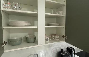 Modern 2 bedrooms apartment central - Photo 4