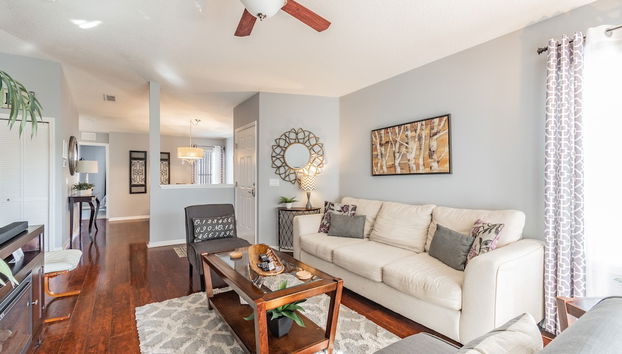 Near Theme Parks! Professional Design, Sleeps 7, Patio, Pool - Foto 5, Quarto