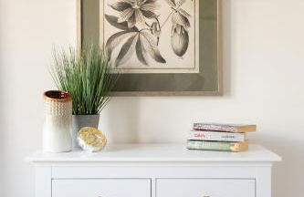 Number 42 by The Butler Collection - Foto 29