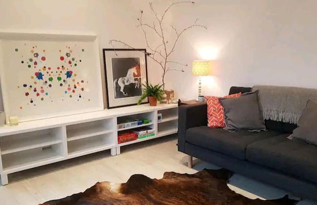 The Studio a Super Cute Place nr Southwold - Photo 1