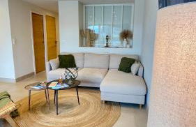 Refait à neuf Standing bord de plage et piscine Proche de St Trop - Foto 9