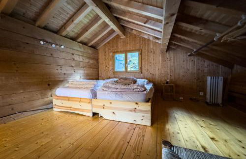 Authentic family chalet with garden in Chamonix - Photo 9