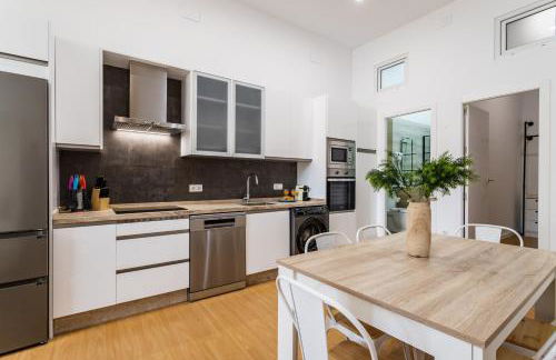 Sur Suites 2 Estudios Industriales - Photo 24