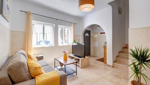 City center, private parking, AC, 6ppl. - Photo 4