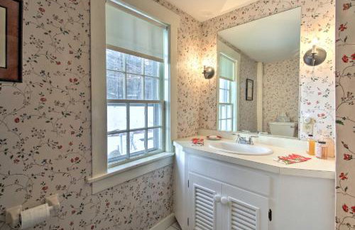 Historic Bradford Home - 8 Mi to Mount Sunapee! - Foto 18