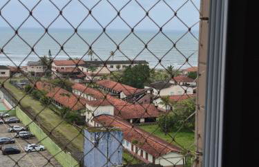 Apartamento Vista para o Mar Com 3 Dormitórios - Foto 13