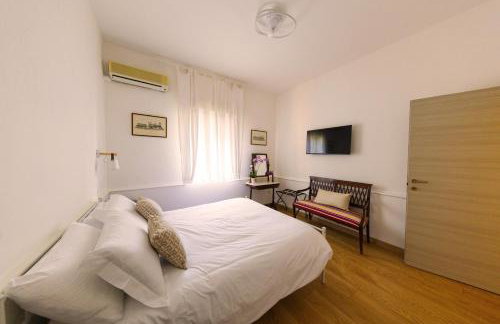 Sicily Authentic Cottage, Outdoor Hot Tub & Century-Old Olive Park, Donna Caterina House - Foto 40