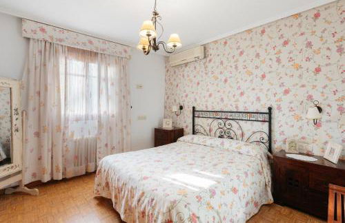 chalet, villa rodeada de naturaleza piscina a doce klm de Valencia y 7 del aeropuerto - Photo 22