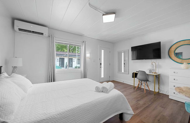 Chic City Retreat 93A Sleeps 2 - Foto 1