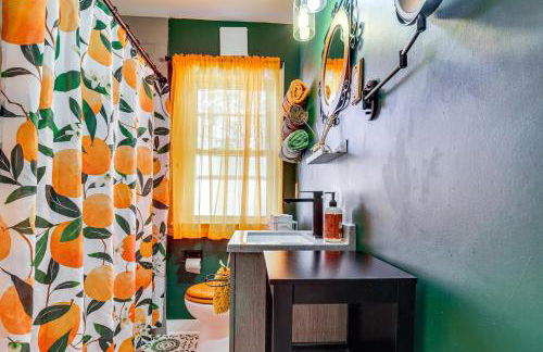 Families Welcome! Colorful Berkley Home with Yard - Foto 14