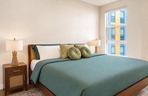 Upscale Escape 10 Min from Disneyland With Pool & Gym - Foto 57