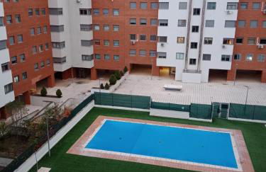 La casita de Miguel, con garaje y piscina - Foto 2