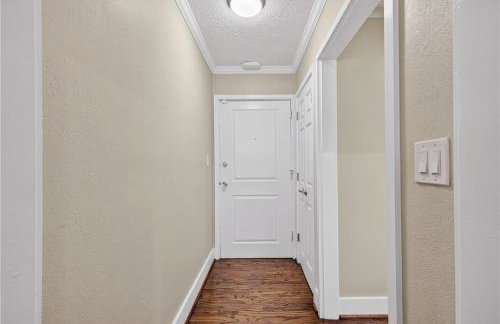 Downtown Condo Near Georgia Aquarium w Free Parking - Foto 11