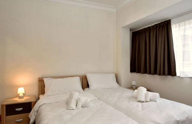 2 Bedroom Central Spacious With Sea Views - Foto 23