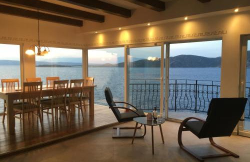 THE VIEW **** - Foto 24