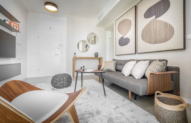 High End & Design with Balcony - Foto 8